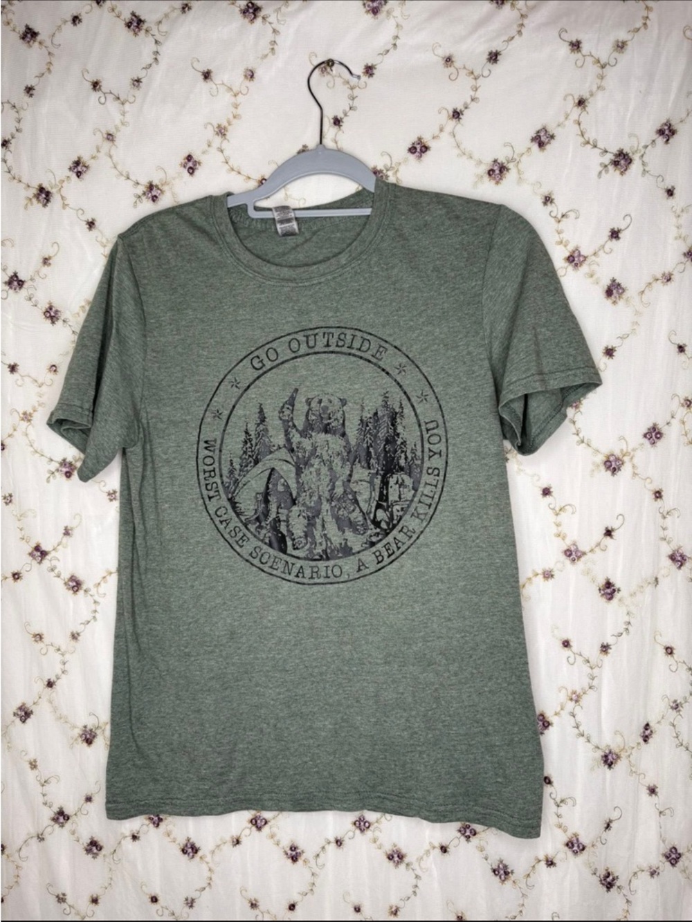 Gildan Heather Green Outdoor Graphic T-Shirt